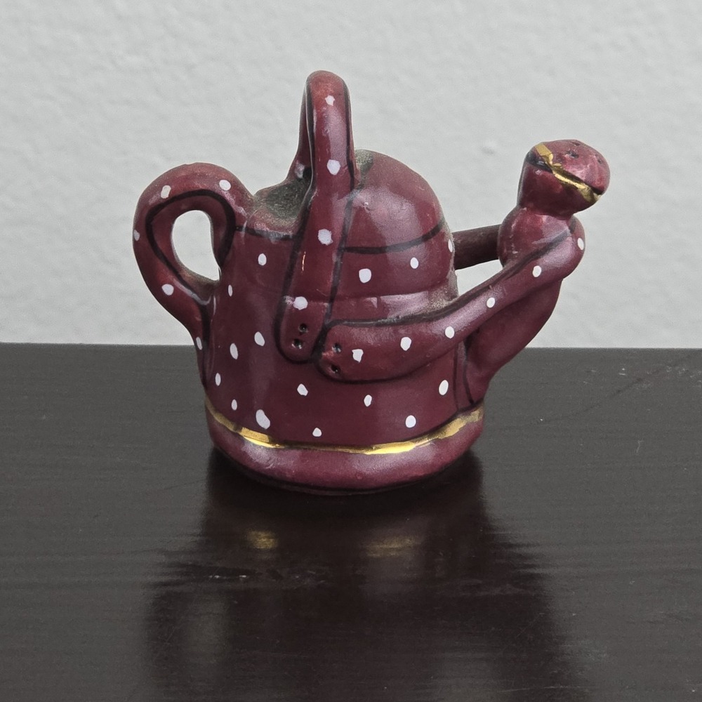 Blue Sky Clayworks Heather Goldminc Burgundy Polka Dot Watering‎ Can Candle 2" - Picture 2 of 4